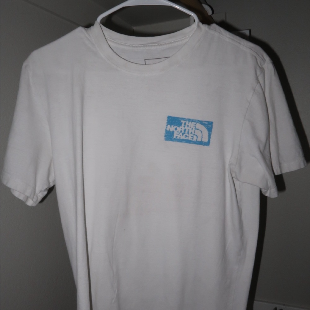 The North Face Never Stop Exploring Tee